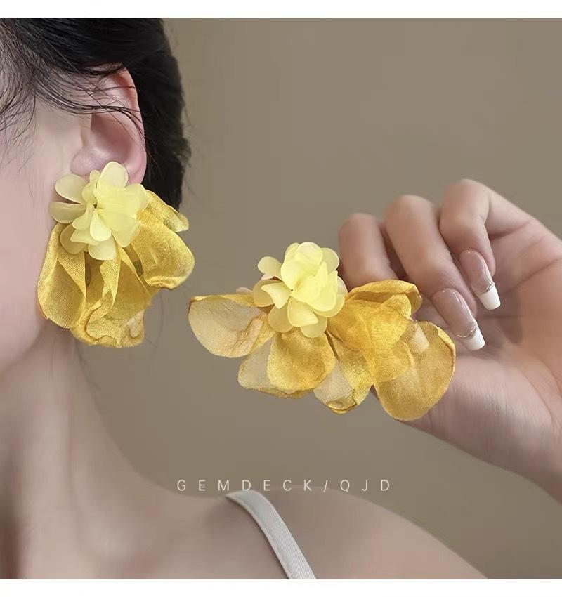 Golden Autumn Dangui Long Tassel Flower Mori Sweet Niche Design Earrings Ear Hooks Mosquito Coil Disc Ear Clips Women