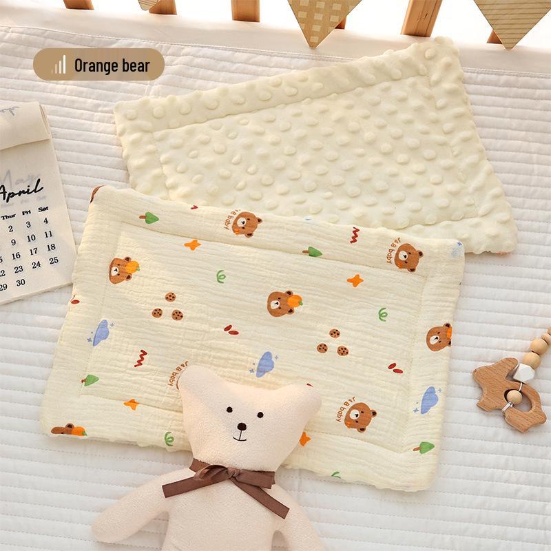 Pure Cotton Cloud-Shaped Baby Pillow - All-Season Soothing Gauze for Infants and Toddlers