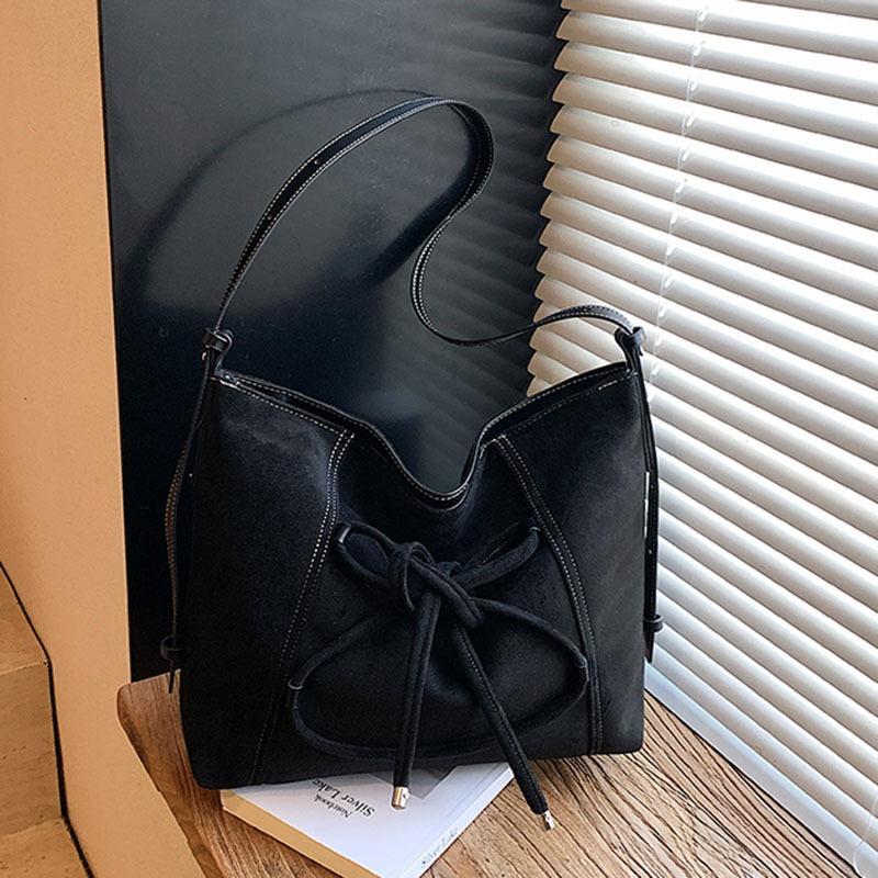 

Frosted retro bag women s large-capacity new autumn and winter versatile casual messenger bag textured tote bag чёрный