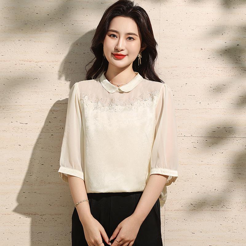 

Elegant Chinese Style Summer T-shirt for Middle-aged and Elderly Women: Dignified Seven-point Sleeve Loose Top 3XL (120-135 jin) білий