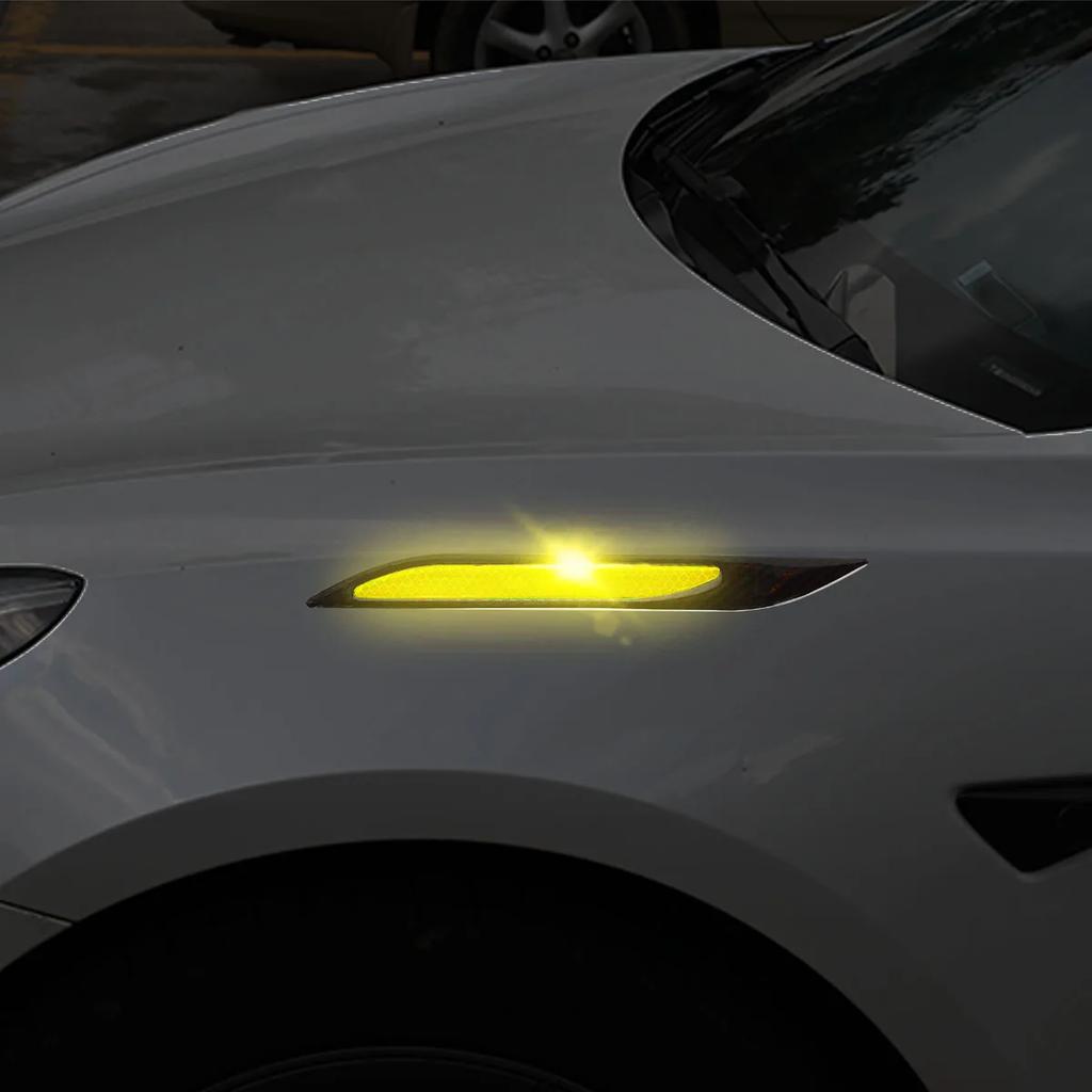 Neueste 4 Stück Auto Reflektierende Streifen Stoßstangenschutz Kohlefaser Karosserie Sicherheitswarnaufkleber Auto Kratzschutzband Autostyling