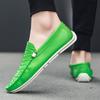 Trendiga platta gröna loafers herr mode slip-on vardagsskor för män mjuka bekväma andningsbara halkfria herr lädermockasiner