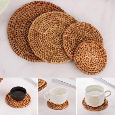 4pcs/set Round Natural Rattan Coasters Bowl Pad Handmade Insulation Placemats Table Padding Cup Mats Kitchen Decoration Accessories