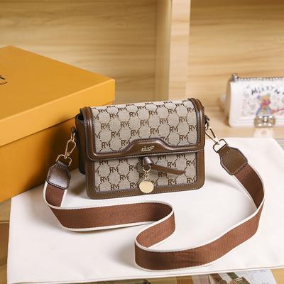 Spring and Summer New Women's Bags, High-end Letter-printed Small Square Bags, Leather Shoulder Messenger Bags