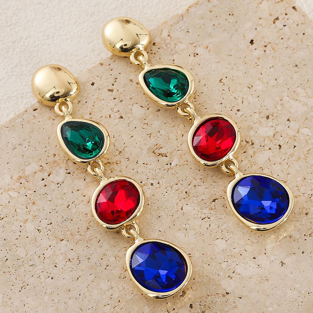Europejskie i Amerykańskie Retro Kolorowe Kolczyki z Inkrustowanymi Diamentami: Proste, Wszechstronne, Lekki Luksusowe Kolczyki