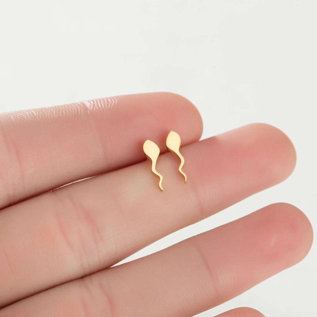Unisex Stainless Steel Punk Musical Note Earrings with Whirlwind Design
