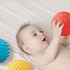 LUDI - Coffret de 3 balles sensorielles souples et faciles à agripper pour bébé dès 6 mois