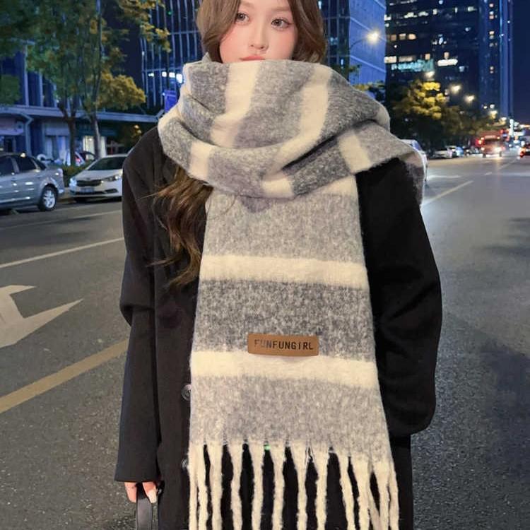 Mohair Color-Blocked Striped Scarf Women'S Winter High-End Tassel Warm Neck