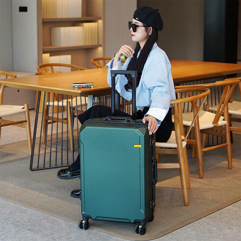 Women's Lightweight 20" & 24" Silent Universal Wheel Suitcase with Combination Lock