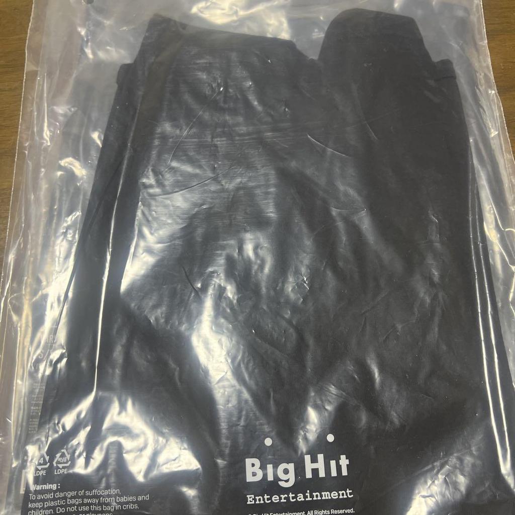 [USED] 5-Hour Limited Time Offer! Official BTS TEAM TEE 003 S Taehyung T-Shirt