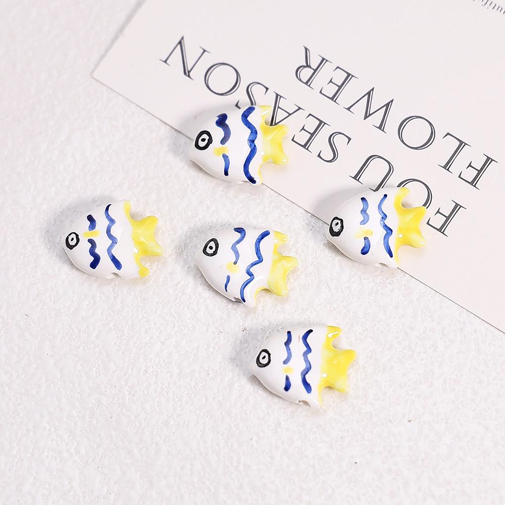 Hand-Painted Ocean-Themed Ceramic Beads: Starfish & Conch for DIY Bracelets & Necklaces