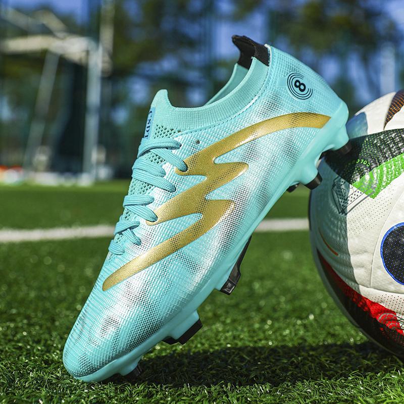 32-45 Men's Large Size Football Shoes Kids Low Top Short Nail Outdoor Anti-slip Football Boots