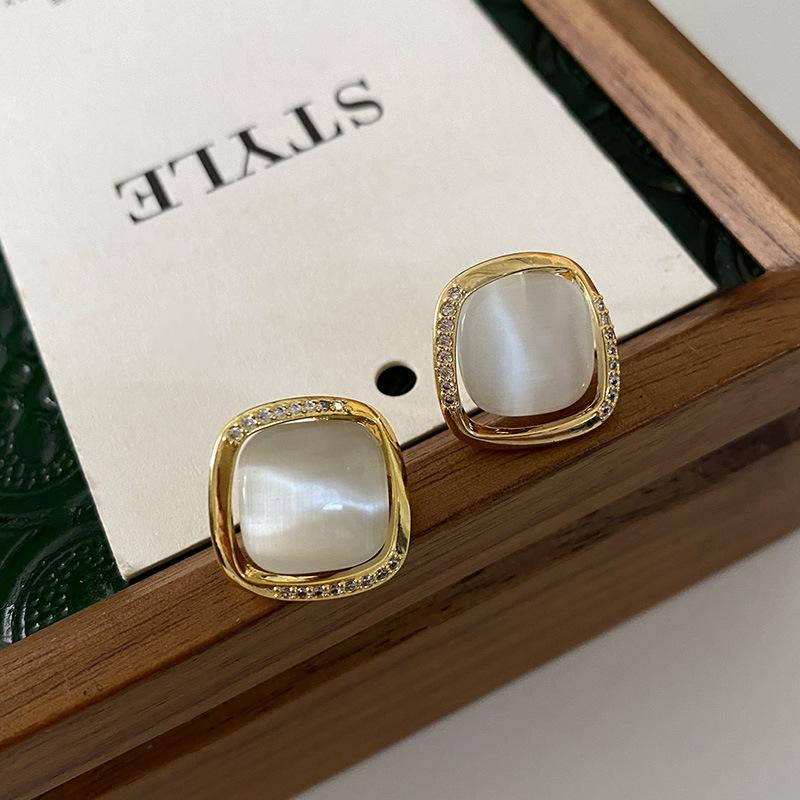 Opal Stecker Geometrisch Quadratisch Damen Nischendesign Leichter Luxus Exquisite Atmosphäre Hoher Sinn Naturstein