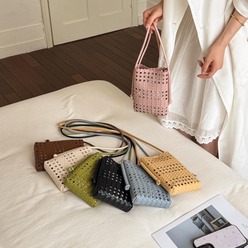 Korean INS Style Woven Hollow Shoulder Bag - Women's Summer Commuter Square Bag