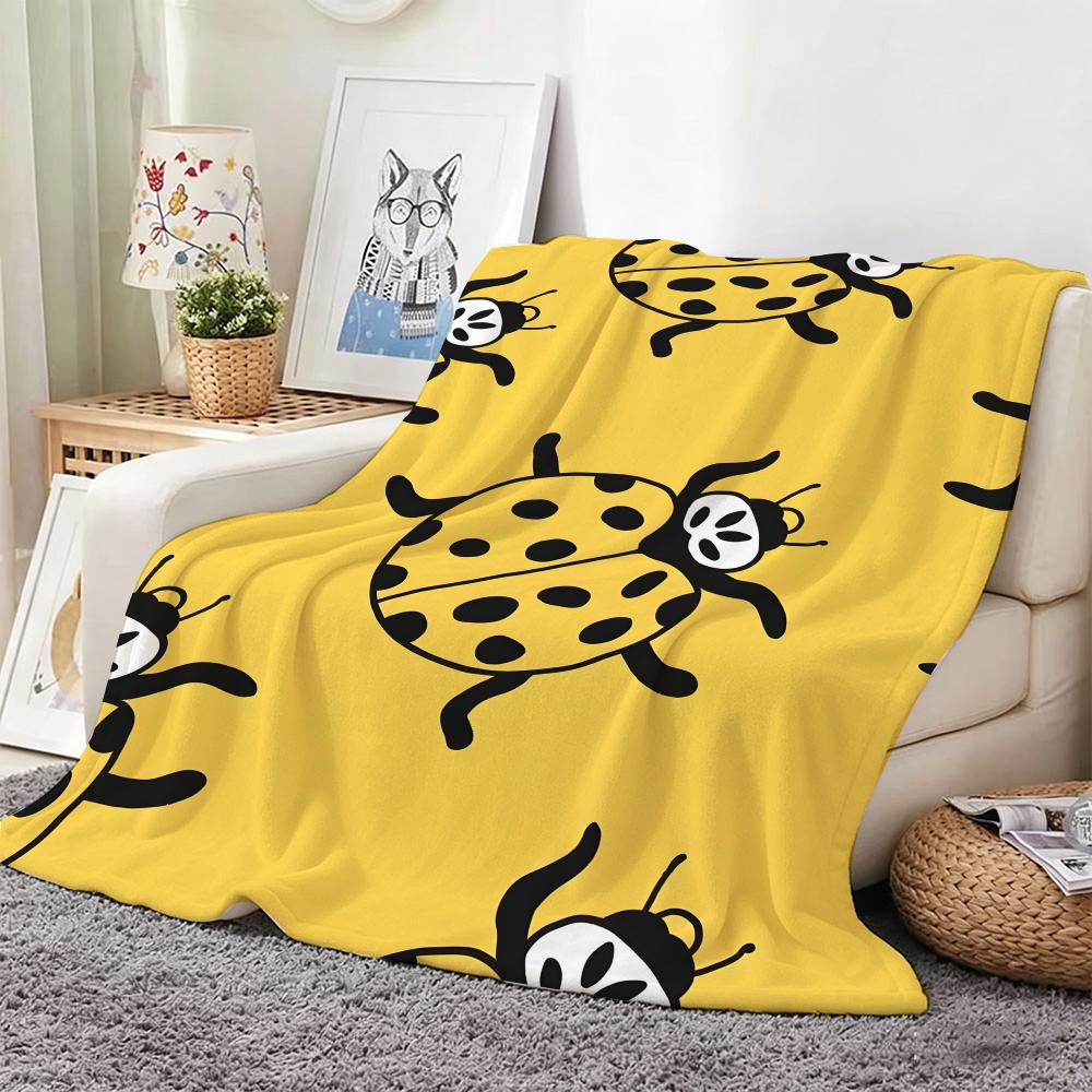 Artistic Pattern L-LadybugS Throw Lightweight 240g Flannel Blanket Soft Skin-friendly for Summer Cooling