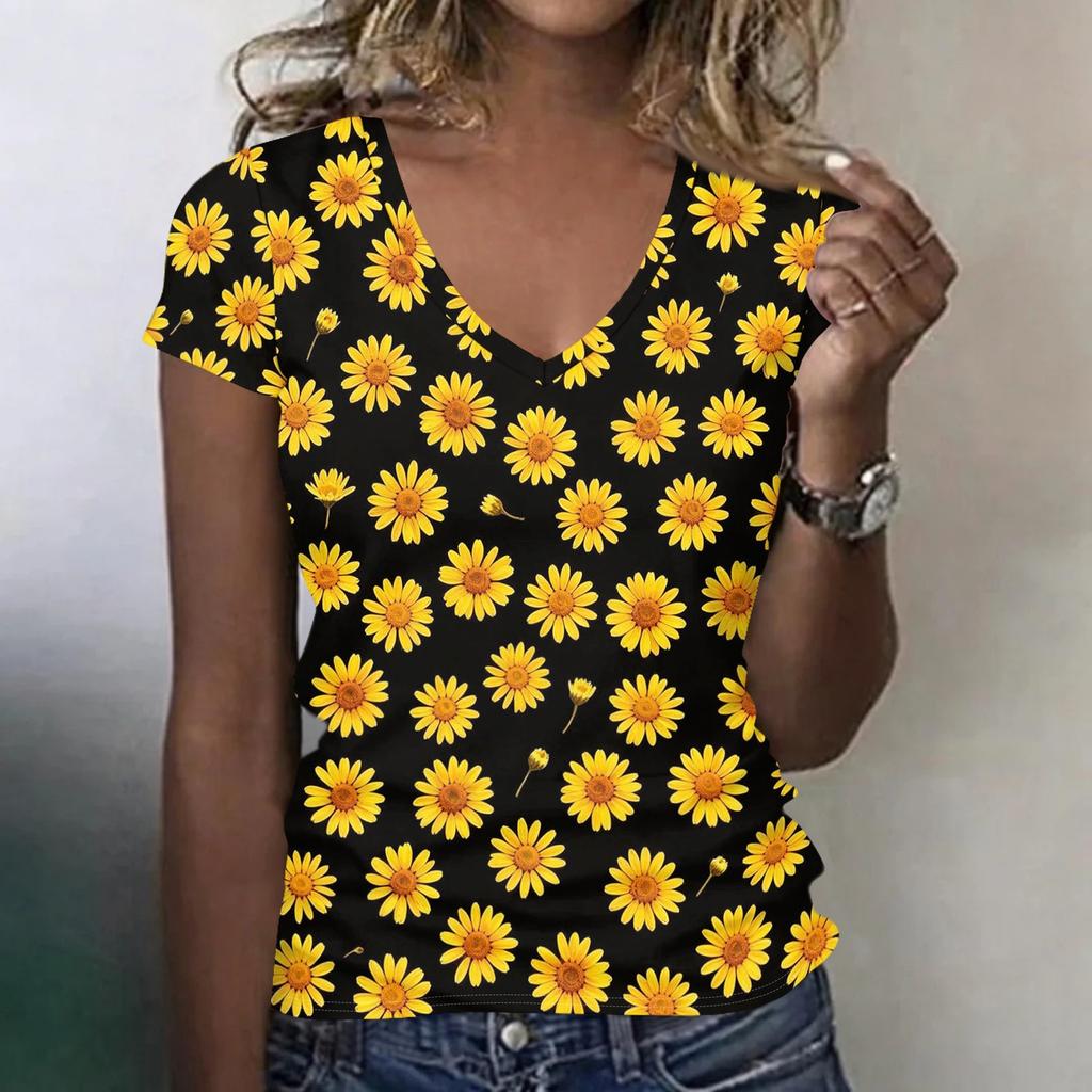 Women Casual V Neck Short Sleeve Floral Print T Shirt Lightweight Soft Fabric Summer Top for Everyday Wear