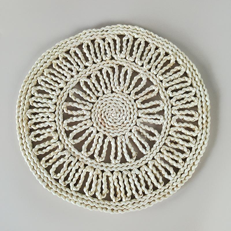 Gewebter Hitzebeständiger Topfuntersetzer und Platzset aus Maisblättern