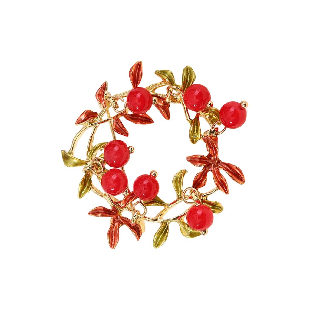 Lightweight Alloy Cranberry Brooch Fashion Accessory Pin For Everyday Wear And Stylish Occasions With Lasting Shine