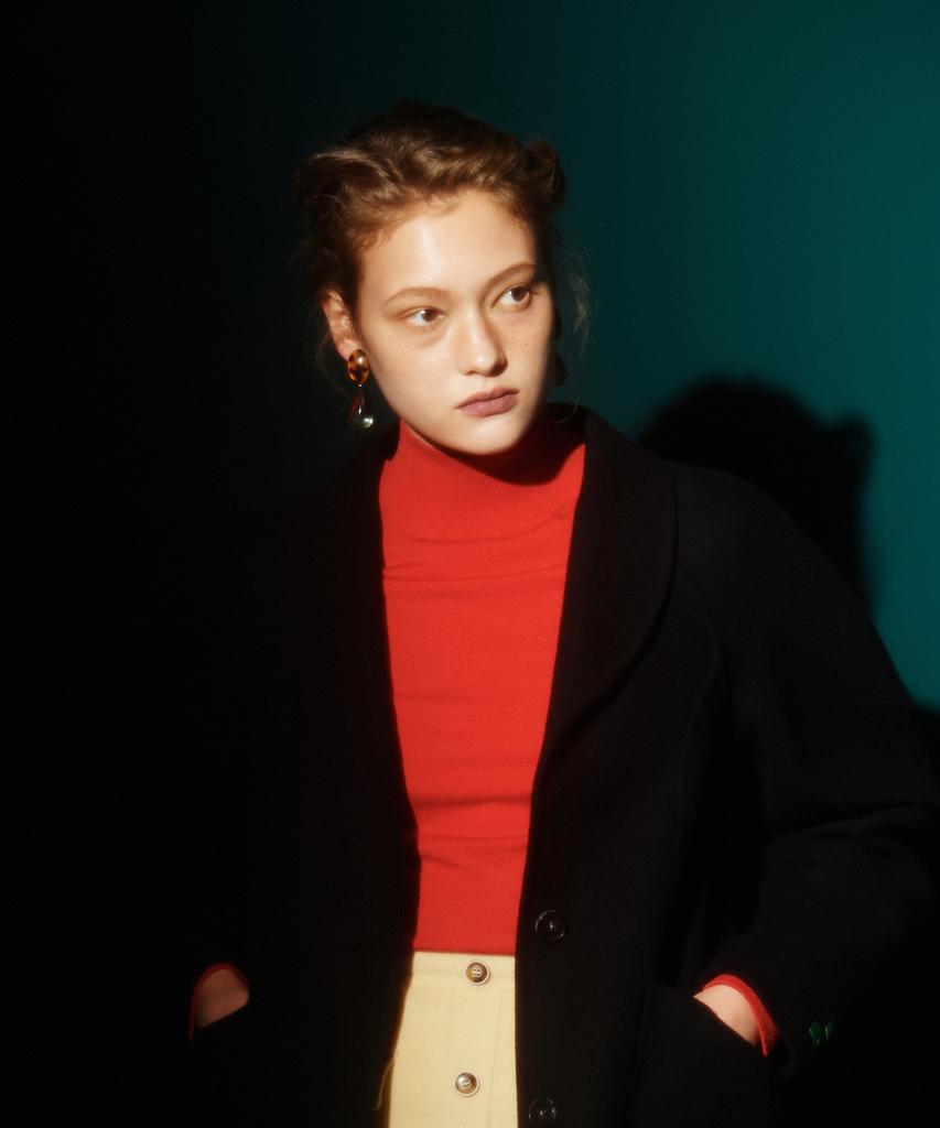 GREENBUTTER Standard Turtleneck Knit (Red)