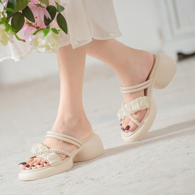 

037-1 Fairy wind small size slippers female summer new wear platform pearl two wear high shoes French large size sandals 33 абрикосовый
