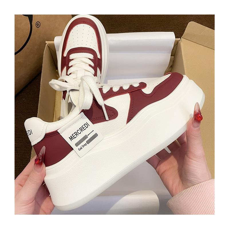 Thick-soled Versatile High-white Shoes Women's 2 New Spring Sports Shoes Women's Niche Design Board Shoes