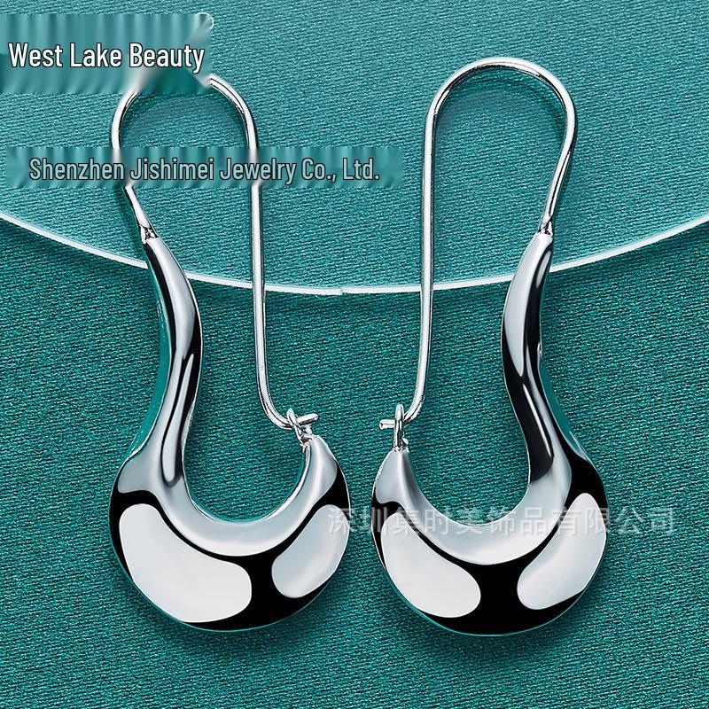 

Женские серебряные серьги-кольца в форме серпа от West Lake Beauty