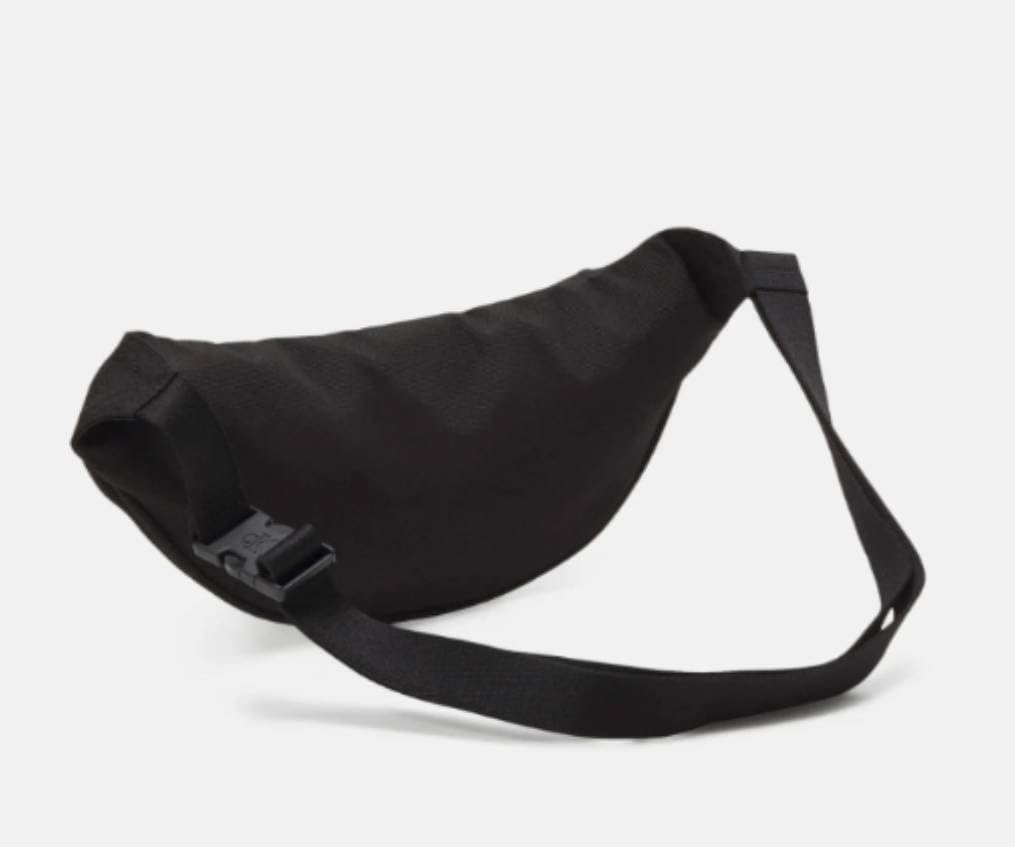 Shoulder Body K50K510380 0GJ SPORT ESSENTIALS WAISTBAG38 GR 4500458059 [Calvin Klein] Men's Bag, Bag, Black, [Used]
