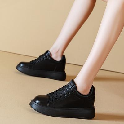 Nowe platformy białe buty wiosna i jesień casualowe buty deskorolkowe wszechstronne i lekkie muffin wewnętrzne podwyższenie obcasa buty damskie buty pojedyncze trend