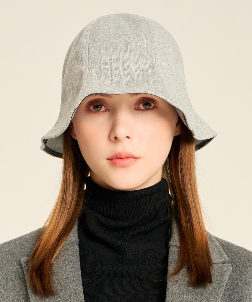 Hwaiteusaenjeu Flare Bucket Hat Ron May (4 Colors)