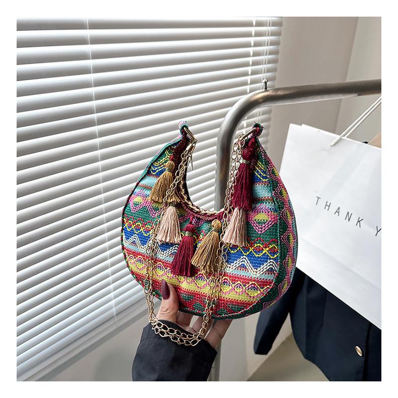 Trendy Crescent Satchel With Tassels And Chain For Streetwear Fashion