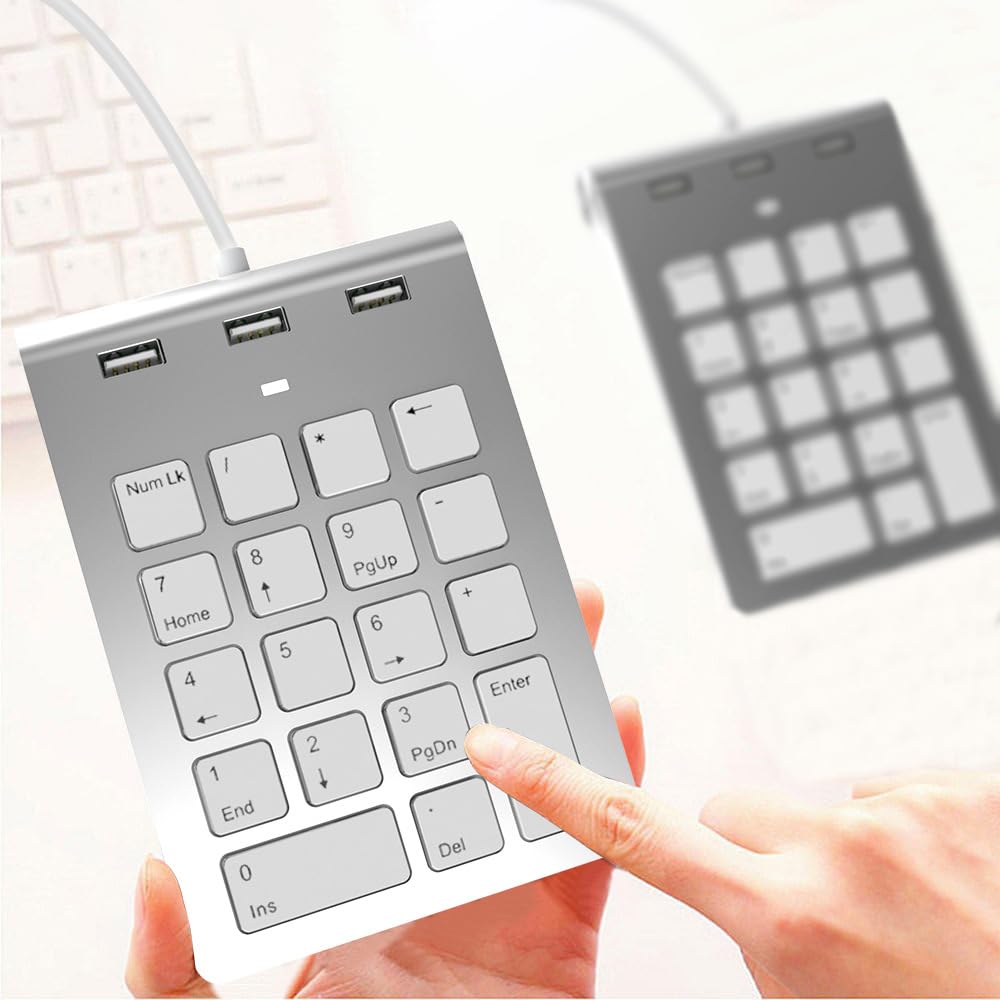 Kabelgebundenes Ziffernblock-Anschluss mit HUB USB-Hub 18 Tasten Ergonomisch Schlank Leise Mini Kompaktes Gerät Kompatibel mit Computern Typ-C/USB-A