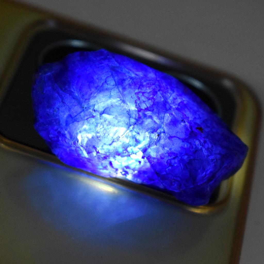 Natürlicher Blauer Saphir 153 Karat Unbearbeitet Riesige Größe Roh Lose Edelstein ZERTIFIZIERT