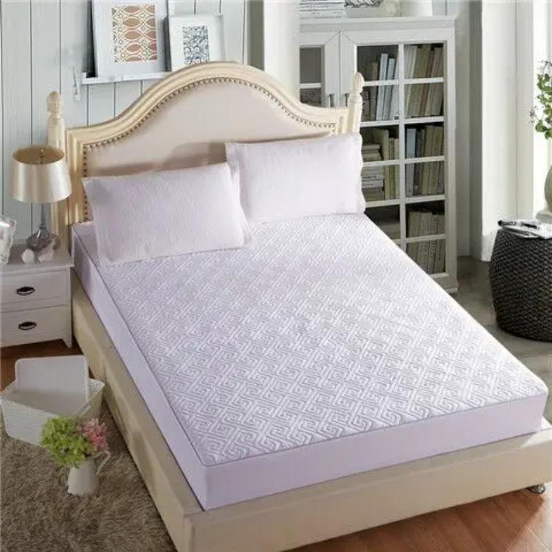 Soft Sanding Quilted Mattress Cover Double King Size Customized  Anti-mite Pad Protector Cover Not Including Pillowcase
