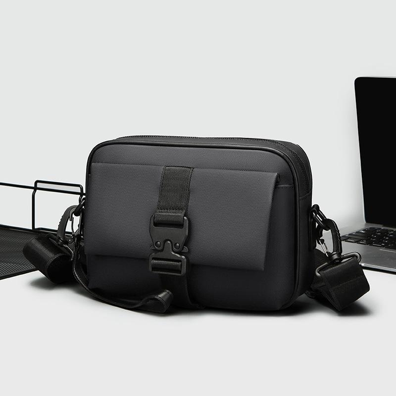Men Street Style Summer New Large Capacity Shoulder Crossbody Bag Casual Waist Sling Bag for Men Travel Outdoor Daily Use