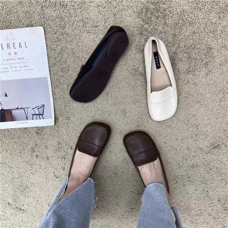 Soft-soled Mother's Shoes for Women Spring Shallow Slip-on Women Flat Shoes Comfortable PU Leather Womens Casual Walking Shoes
