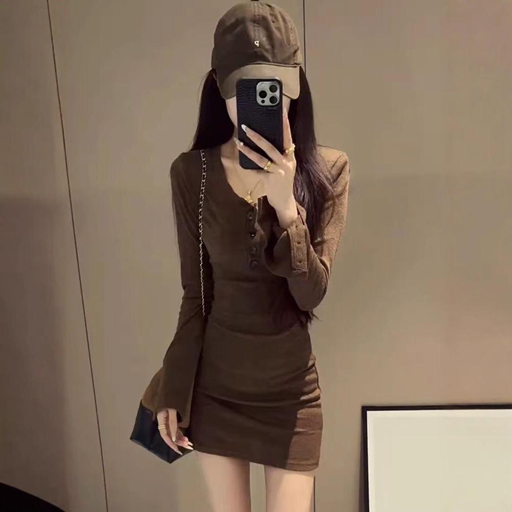 Herbst-Chic Rundhals-Langarmkleid - Schlankmachender & schmeichelhafter Hüftbetonter Stil für Damen