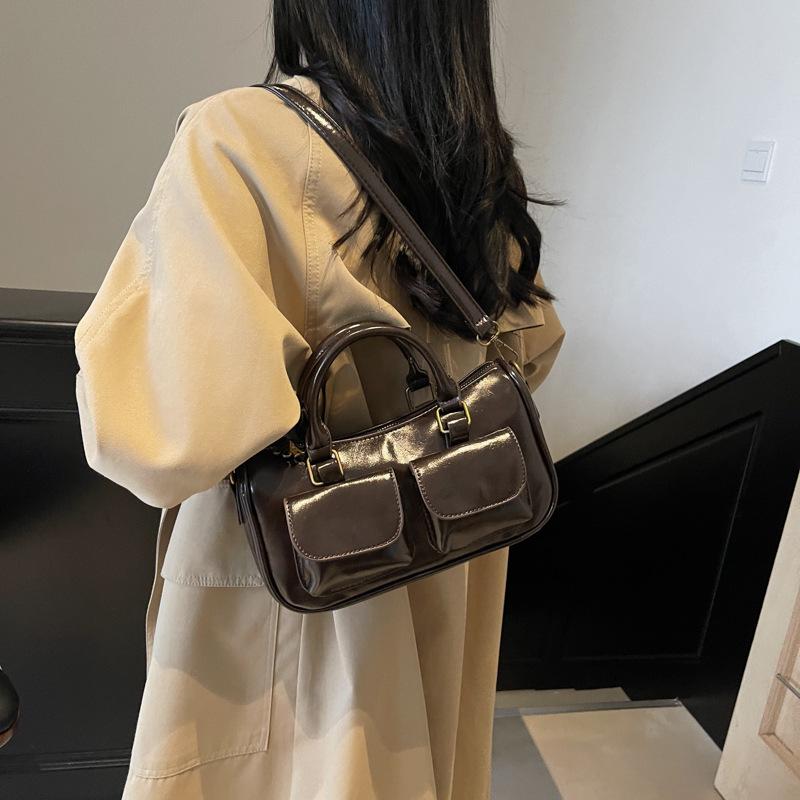 Bag Crossbody Women's Versatile Portable Small Bag 2025 New Winter Retro Simple Small Square Bag Fashion Shoulder Bag