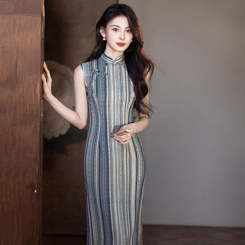 Striped daily sleeveless national style new Chinese long cheongsam improved young 1011 new women's high sense summer