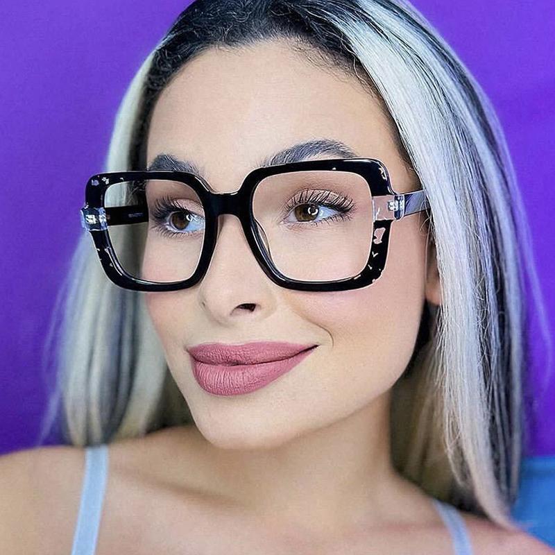 Color Matching Personalized Women's Fashion Glasses Transparent Lenses Retro Trend Suitable for Daily Travel Accessories