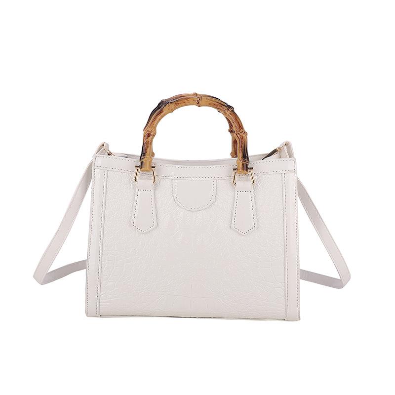 2023 Cross Border New Tote Bag Women's Bag Foreign Trade Leisure Large Capacity Crocodile Pattern Bag Women's Bamboo Handbag