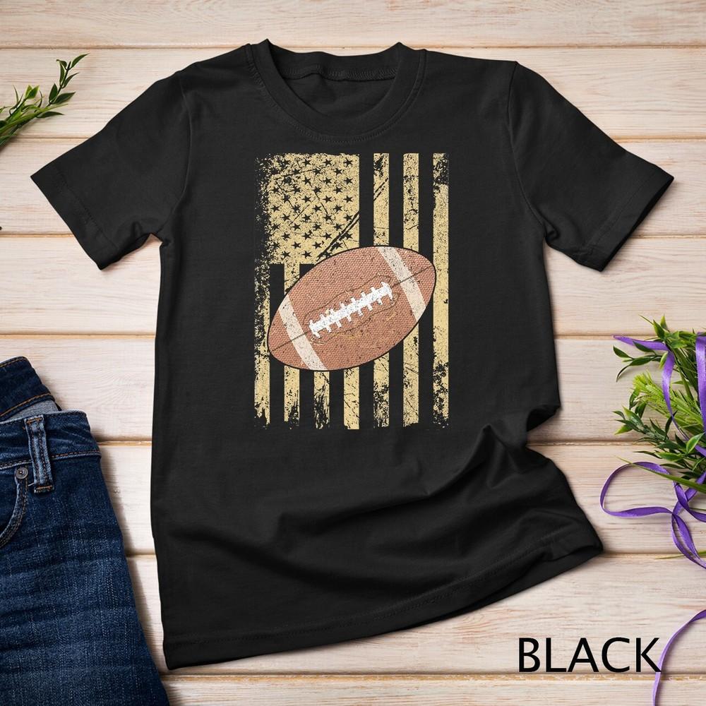 

Football US Flag Distress American Flag 4th of July Unisex T-shirt M