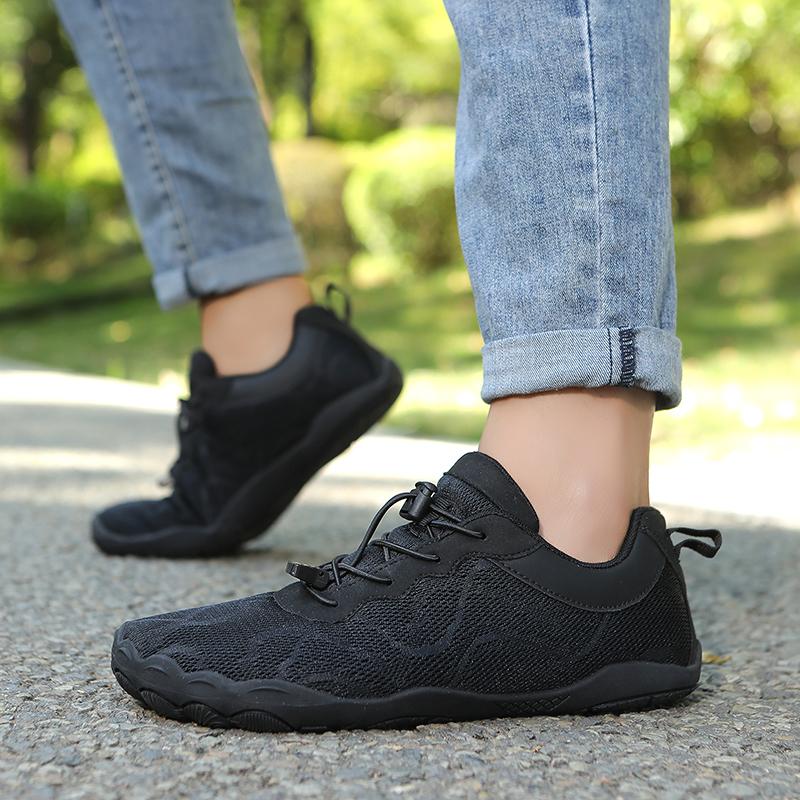 Anti-slip Outdoor Sports Shoes Barefoot Hiking Shoes Men Women Breathable Camping Trekking Sneakers Climbing Shoes