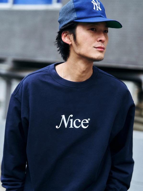 Naiseuwedeo Signature Crewneck (Navy)