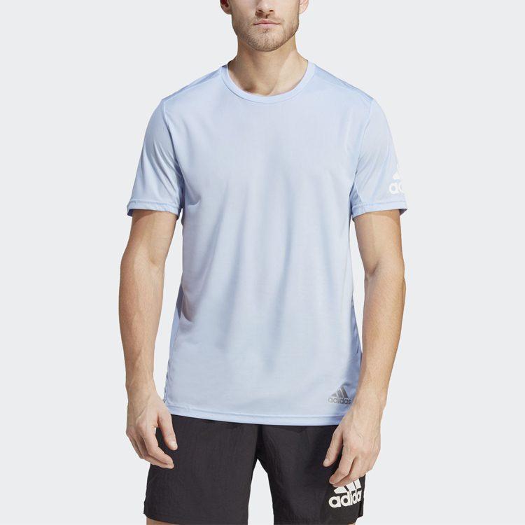 adidas T-Shirts Herren Hellblau Rundhals Mittlere Gerade Passform IC7631