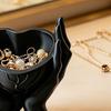 Hands Storage Holder Creative Heart-Shaped Desktop Organizer Multi-Purpose Jewelry Tray And Key