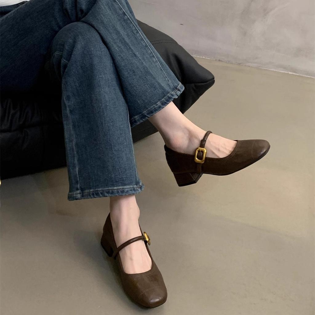 Französische Abendbrise leichtmündig einzelne Schuhe Damen dicker Absatz 2025 Frühling neu Koreanische Version kleine Lederschuhe Retro mittlerer Absatz Mary Jane Schuhe