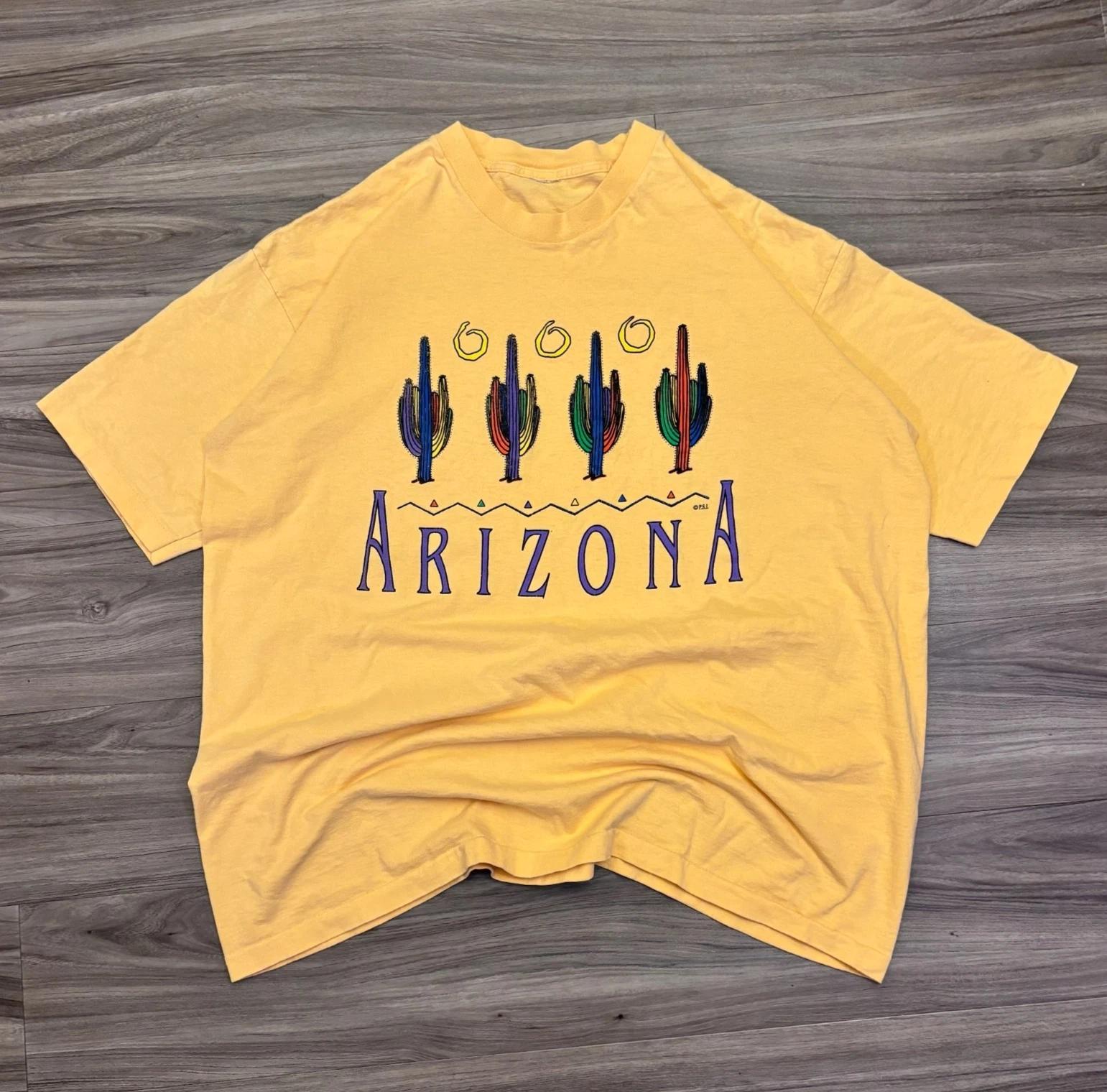 

90 s / Vintage Yellow Arizona Cactus Graphic T-shirt Single Sttich USA Made XL S