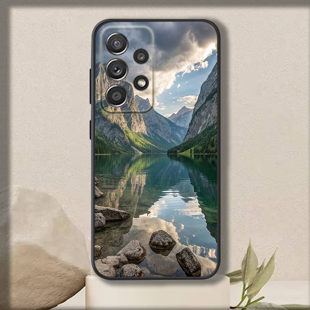 Art Forest Mountains Phone Case For Samsung S 25,24,23,22,30,21,10,9,Ultra,Plus,Lite,FE,4,5 G Soft Black Case