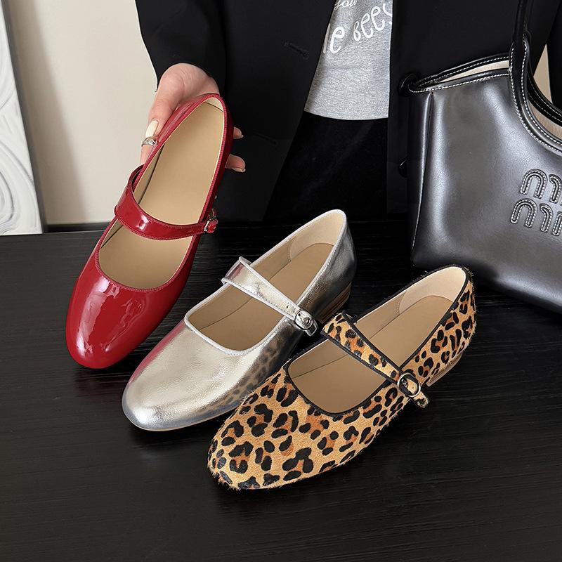 2025 Autumn New Retro Round Head Ballet Shallow Mouth One-word Buckle Flat-soled Leopard Print Single Shoes Women's Mary Jane Shoes
