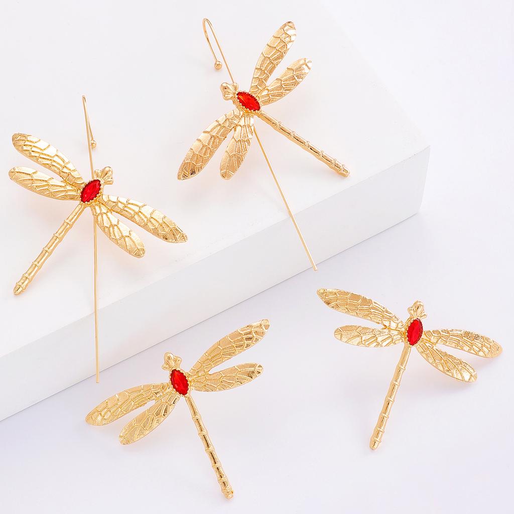 Fashion Dragonfly Stud Earrings For Women Unique Animal Ear Jewelry